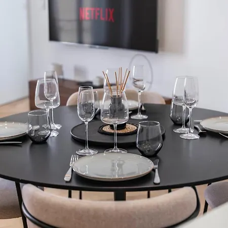 Centre - 5mn Palais - Plages - Croisette - Ax