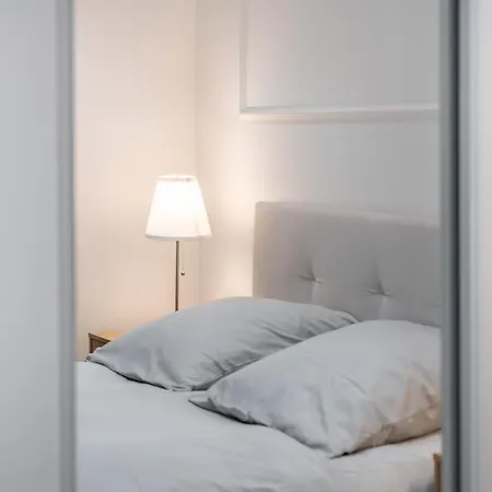 Centre - 5mn Palais - Plages - Croisette - Ax *